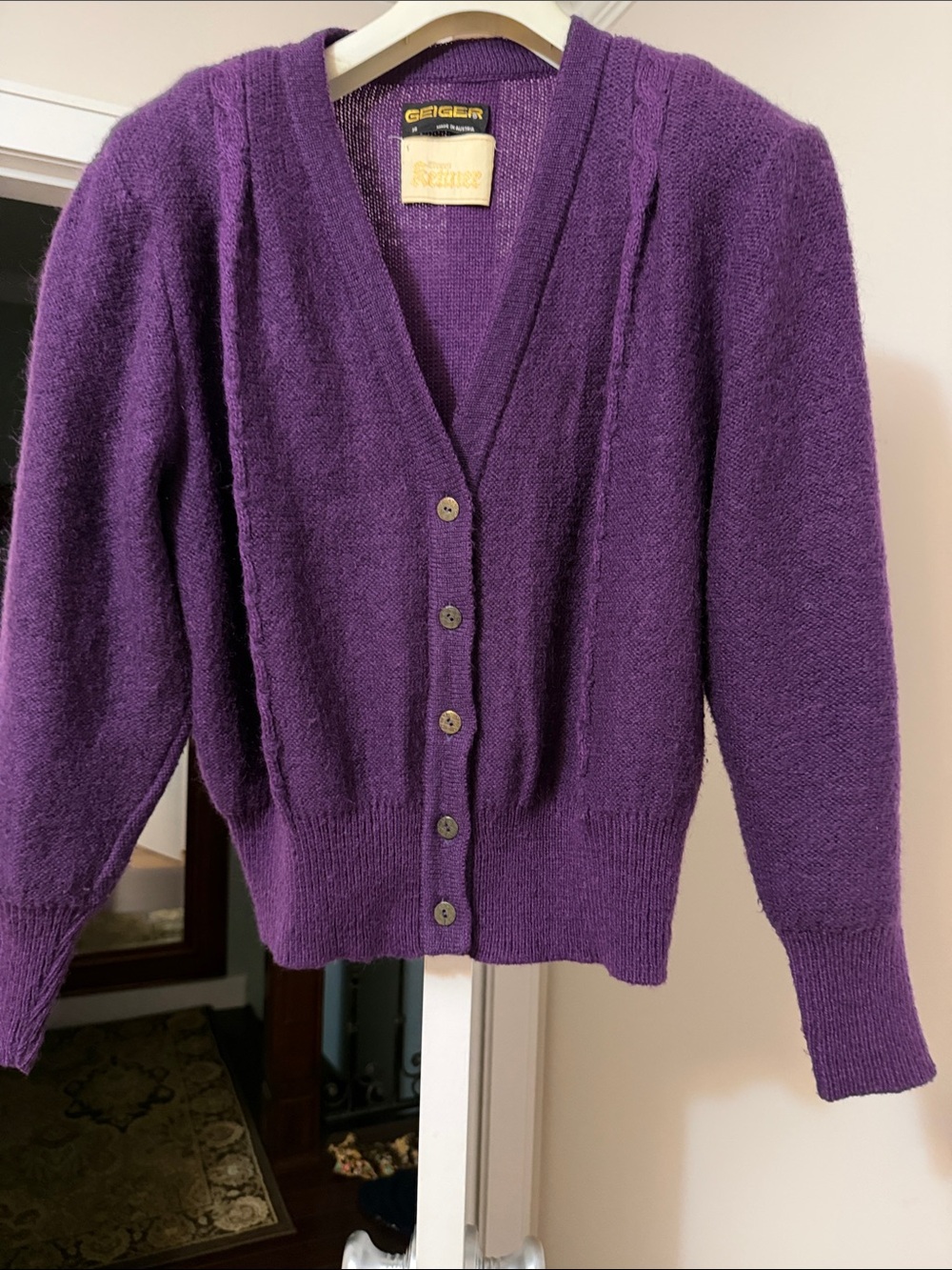 Geiger Purple V-Neck Button-Front Women's Cardigan size 38 wool mohair